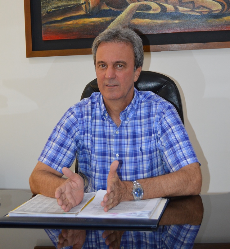Director Carlos Francisco Diaz Granados
